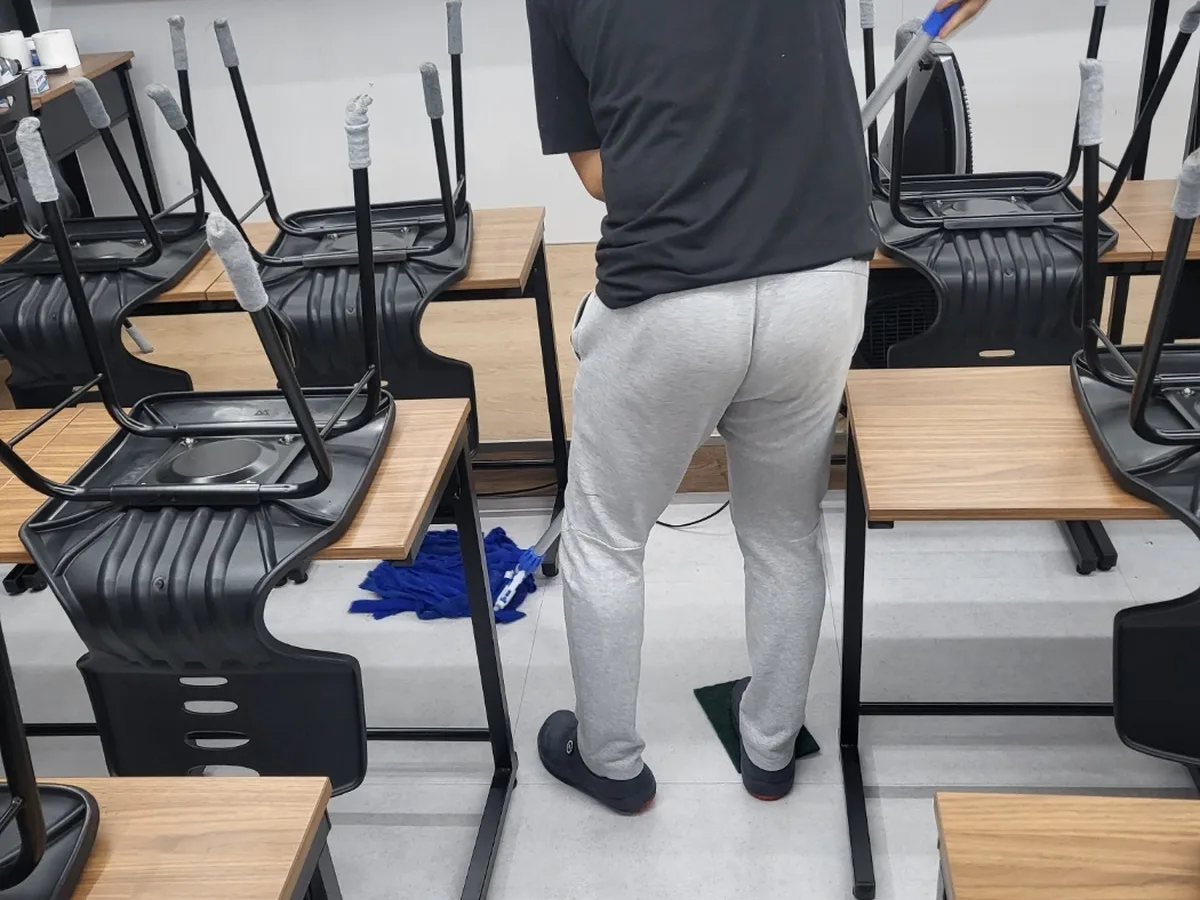 북구 구포동 스터디카페 운영실·미팅룸 위생청소 사례 - 행진크린